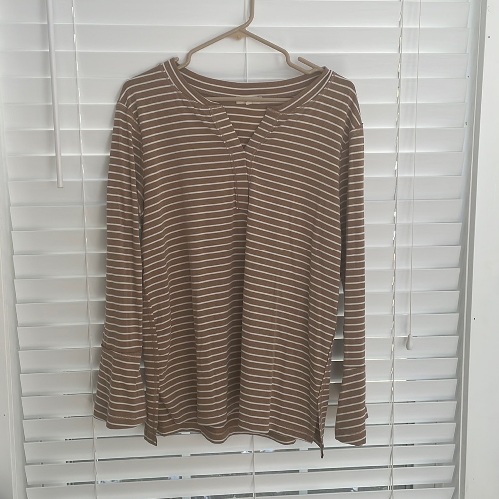 Boutique brand top